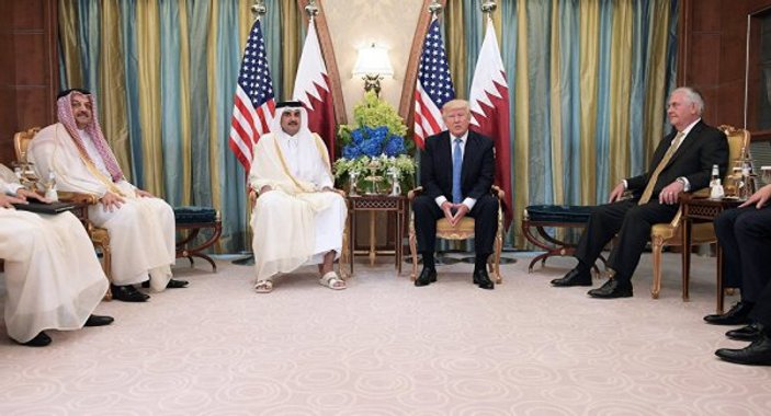 Katar'a silah satacak olan Trump'tan Şeyh Sani'ye övgüler