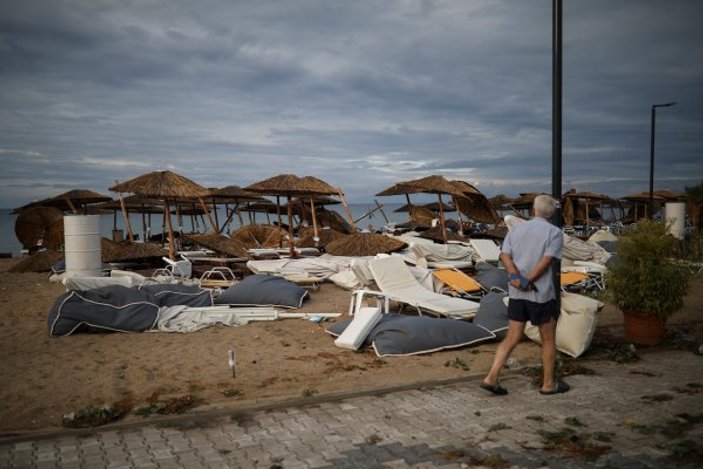 Yunanistan'da çıkan fırtınada 6 turist öldü