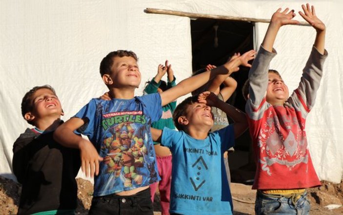 Erzincan'daki çocukların drone sevinci