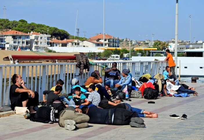 Çeşme'de 1 günde 127 göçmen yakalandı