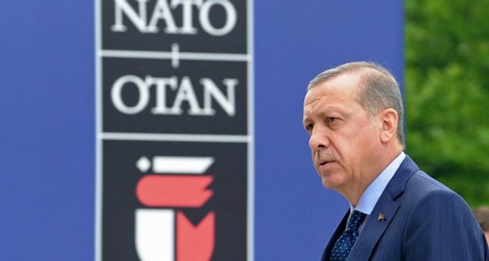 Daily Telegraph yazarı: Türkiye NATO'dan çıkarılsın