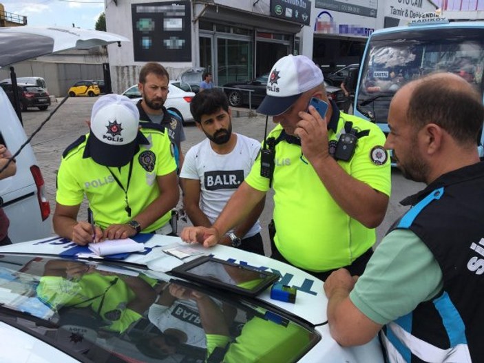 İstanbul polisinden minibüsçülere sıkı denetim