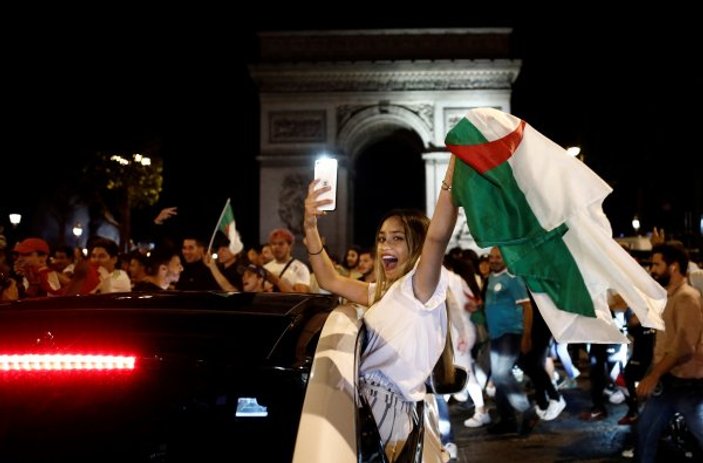 Cezayir-Senegal finali Fransız polisini alarma geçirdi