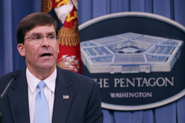 Mark Esper Pentagon'un yeni patronu oldu