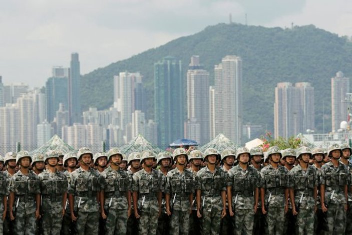 Çin'den Hong Kong'a askeri müdahale hazırlığı