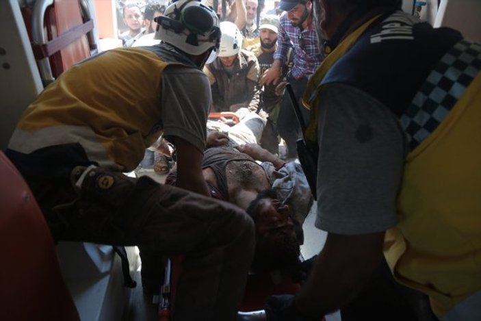 İdlib'e hava saldırılarında 12 kişi daha hayatını kaybetti