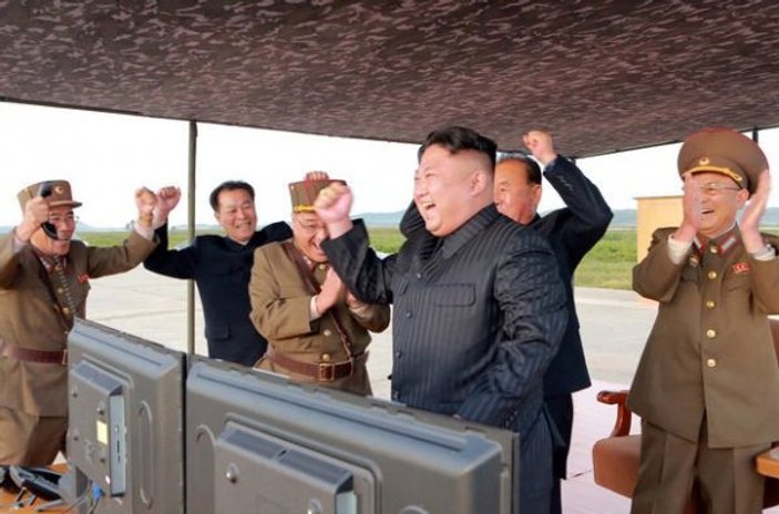 Kim: Yeni taktik füze denemesi Güney Kore için bir uyarı