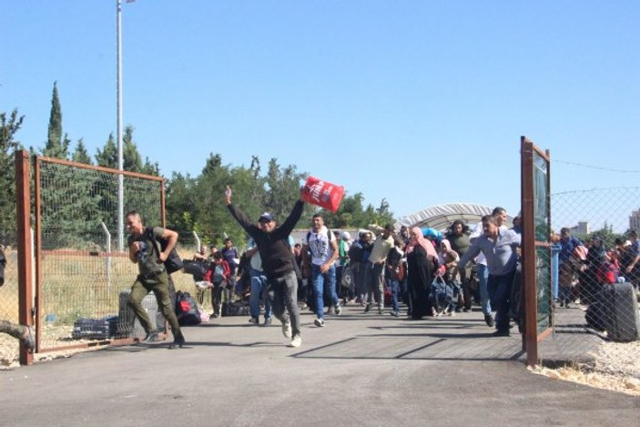 İstanbul'da eylem, sınır kapısında yoğunluk