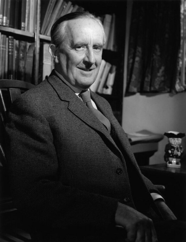 Ölümünden 46 yıl sonra bir J.R.R. Tolkien eseri: Beren ile Luthien