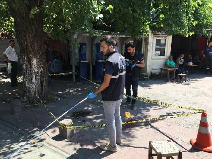 Beyoğlu'nda çocuğu taciz eden kişi bıçaklandı