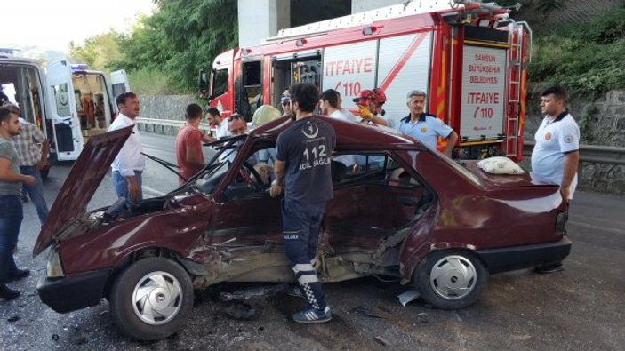 Samsun'da iki otomobil çarpıştı: 1 ölü, 1 yaralı
