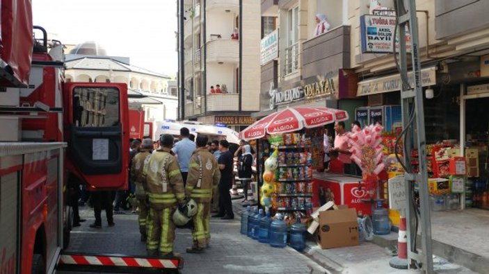 Esenyurt'ta yangın: 20 kişi kurtarıldı