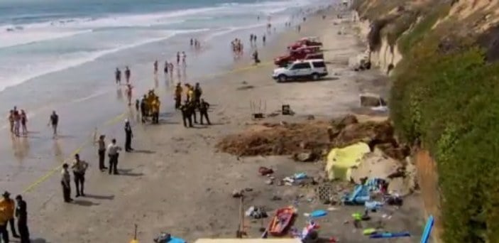 Kaliforniya'da uçurum çöktü: 3 ölü
