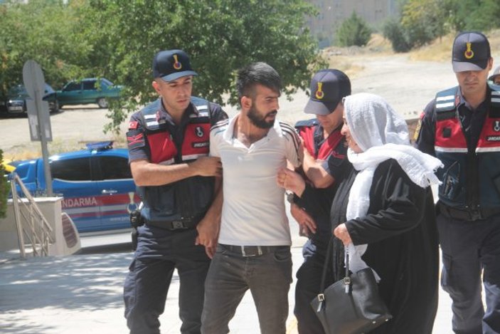 Elazığ'da üvey annesini öldüren katil yakalandı