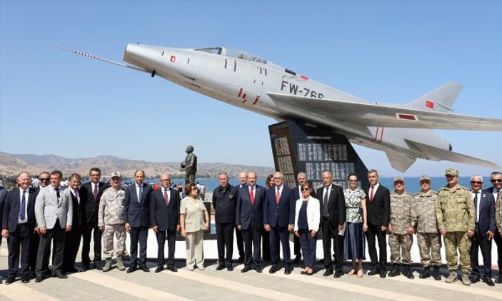 Erenköy Direnişi'nin yıl dönümünde komutanlar Kıbrıs'ta