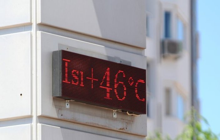 Antalya'da sıcaklık 46 dereceye kadar çıktı