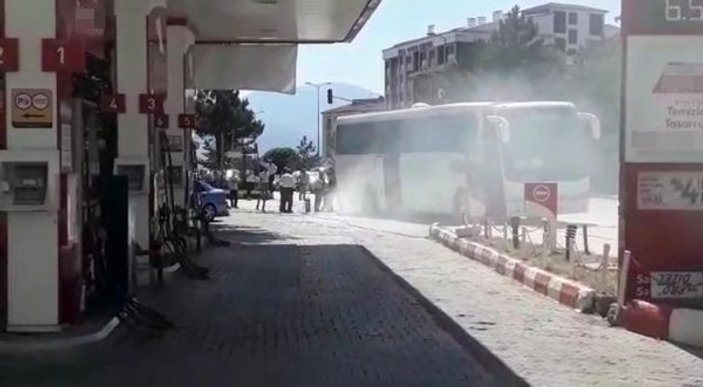 Safranbolu'da tur otobüsü yandı