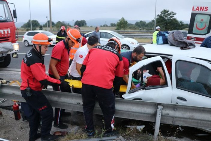 Bolu gişelerinde kaza: 13 yaralı