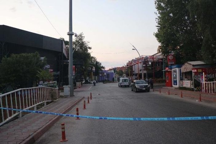 Kemer'deki silahlı kavgada 3 kişi yaralandı