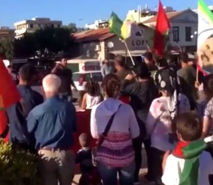 Yunanistan'da Öcalan bayraklı protesto