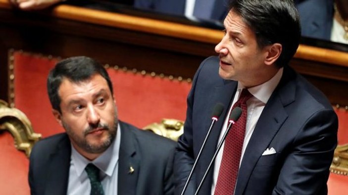 İtalya Başbakanı Conte, istifa etti