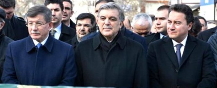 AK Parti'den Davutoğlu, Gül ve Babacan'a davet yok