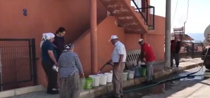 İzmir'deki su kesintileri vatandaşı bıktırdı