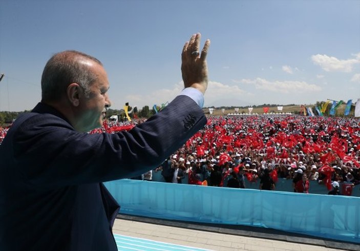 Erdoğan, Malazgirt Zaferi kutlamalarına katıldı