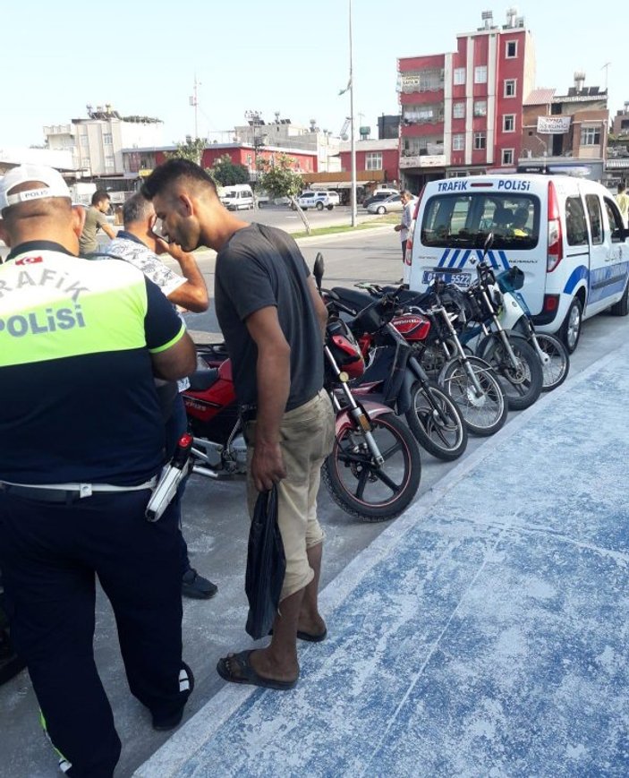 Adana'da sürücülere 152 bin lira ceza kesildi