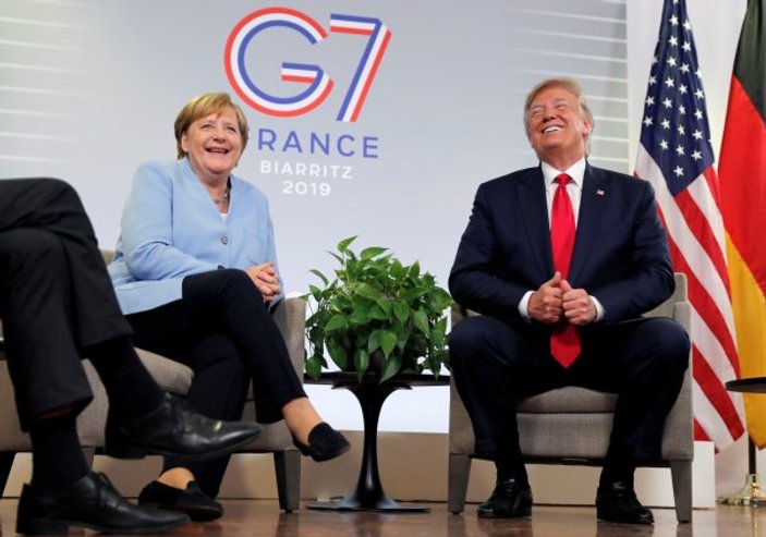 Trump'ın sözleri Merkel'i güldürdü