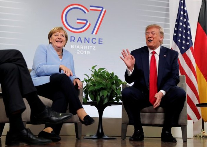 Trump'ın sözleri Merkel'i güldürdü