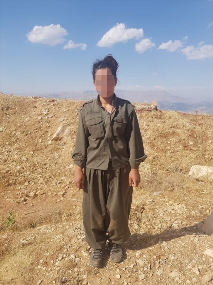 PKK'dan kaçan 2 kadın terörist teslim oldu