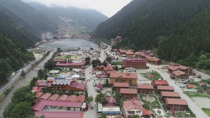 Turizm merkezi Uzungöl'de kaçak yapılara geçit yok