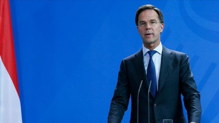 Rutte: AB Komisyonu Türkiye ile görüşmeli