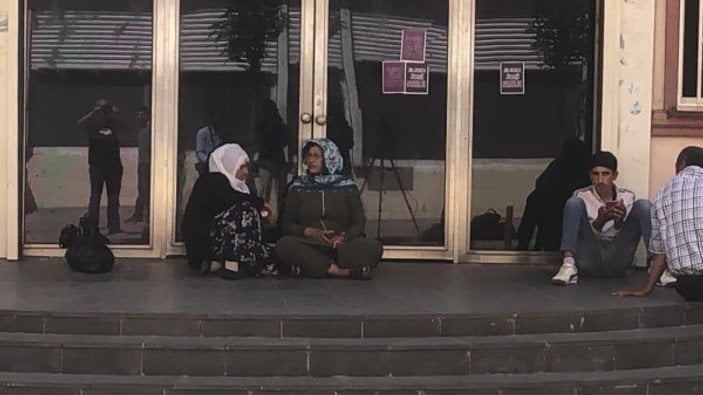 Diyarbakır'daki anneler Ekrem İmamoğlu'na soruldu