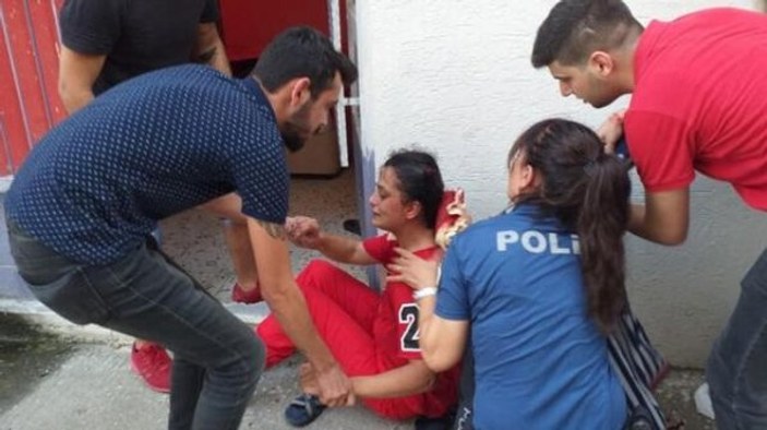 Adana'da erkek arkadaşı tarafından başından yaralandı