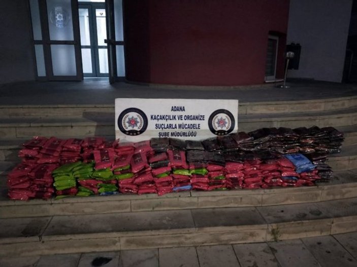 Adana'da 361 kilo kaçak nargile tütünü ele geçirildi