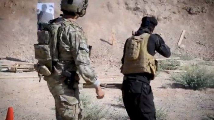 ABD askerinin YPG'lilere eğitim verdiği görüntüler