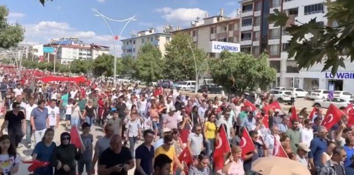 Tunceli'de teröre lanet yürüyüşü