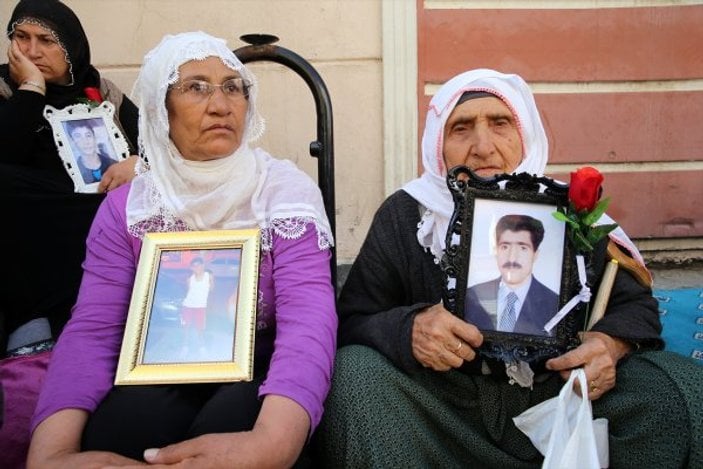 Oturma eylemindeki anneye HDP'den tehdit