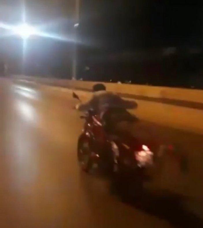 İstanbul'da motosikletli magandalar kamerada