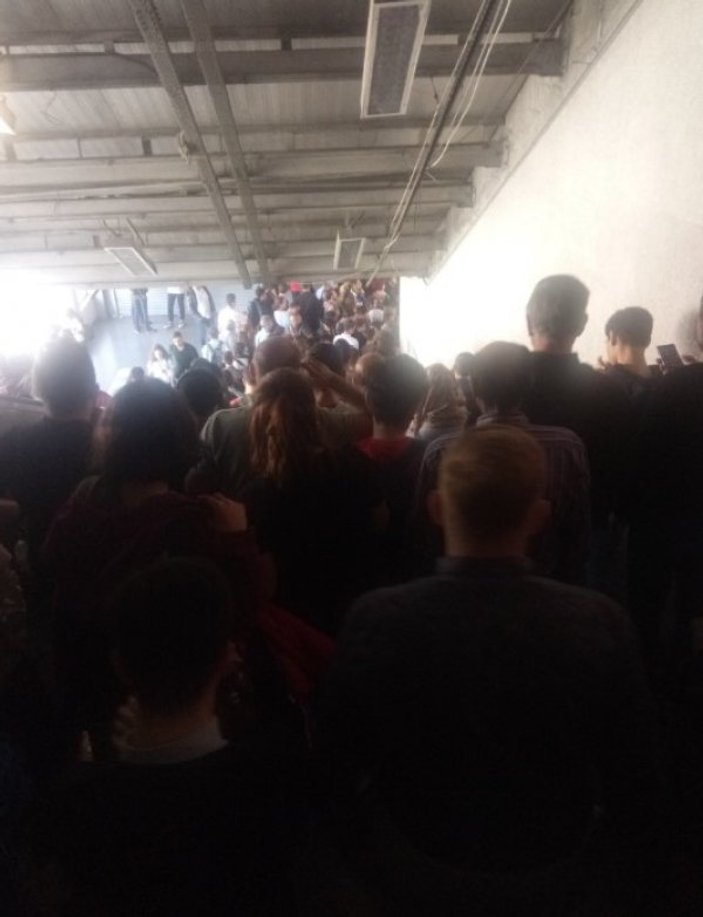 Atatürk Havalimanı metro istasyonunda seferler durduruldu