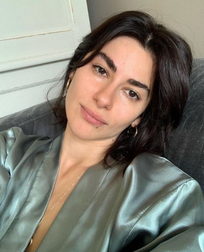Nesrin Cavadzade: Kaşlarımı aldırmayacağım