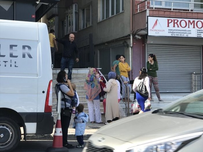İstanbullular deprem sonrası sokağa çıktı