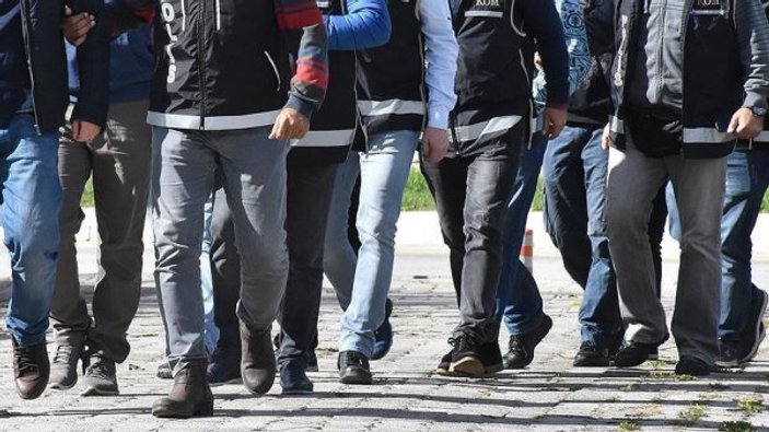 İstanbul'da FETÖ'nün gaybubet evilerine baskın