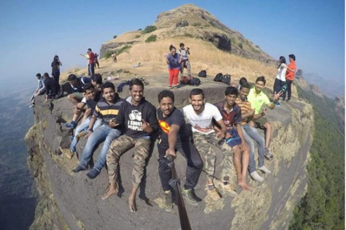 Hindistan'da selfie çekmek isteyen 4 kişi boğuldu