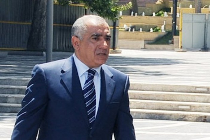 Azerbaycan Başbakanı Memmedov istifa etti