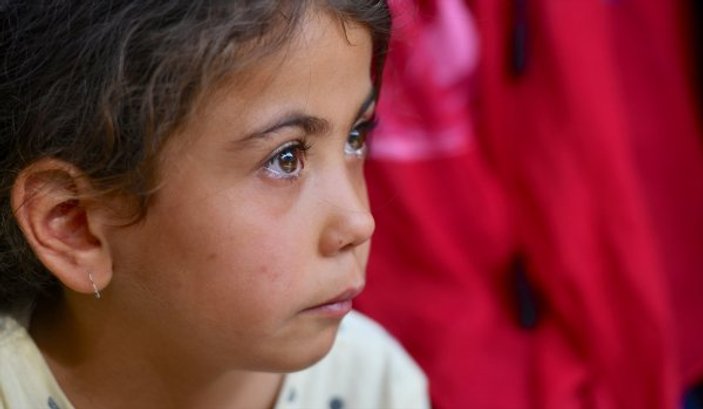 PKK'nın şehit ettiği 11 yaşındaki Elif'e veda