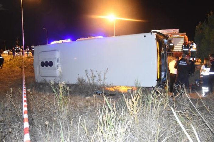 Sivas'ta otobüs kazasında 1 kişi hayatını kaybetti
