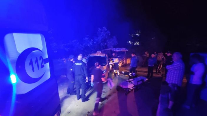 Hatay'da bir taksici kendi aracının altında kalarak öldü
